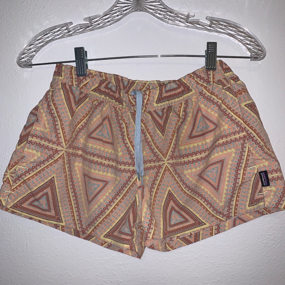 Patagonia hiking shorts size small